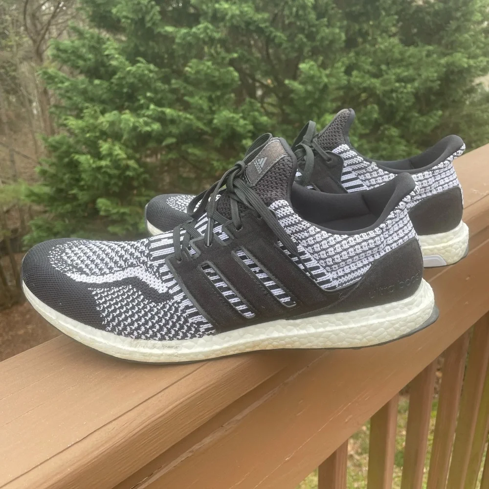 Adidas ULTRABOOST 5.0 DNA SHOES